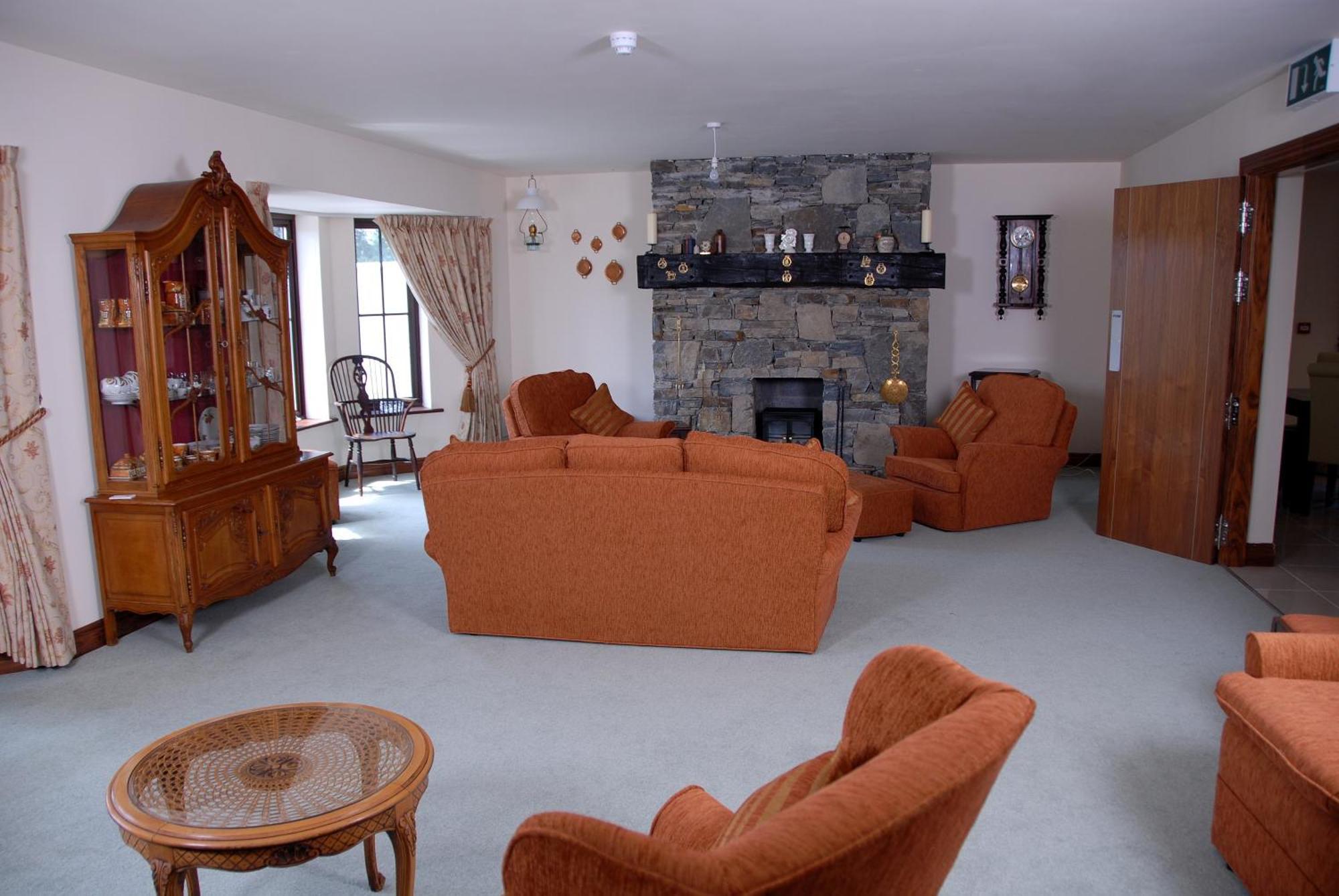 All The Twos Lodge
